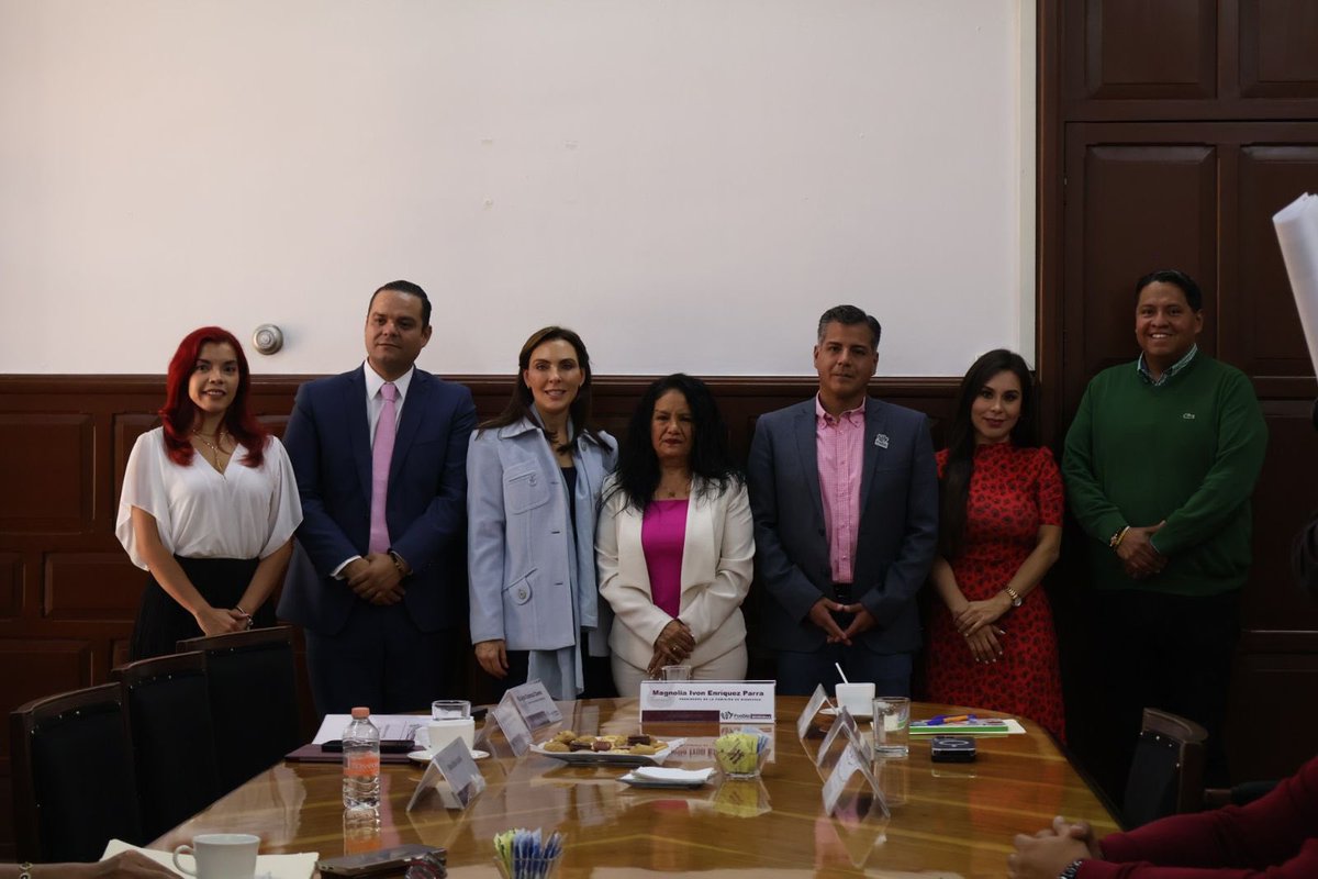 IvonEnriquez_'s tweet photo. Es un honor presidir la Comisión de Bienestar y hoy sesionar su Instalación, agradezco el apoyo de las y los regidores vocales, de Maria Elise Budib y de Carlos Gómez Tepoz, titular de @PueblaBienestar, confío en que trabajaremos para el desarrollo de Puebla. #LaCapitalImparable https://t.co/RgHs973hQo