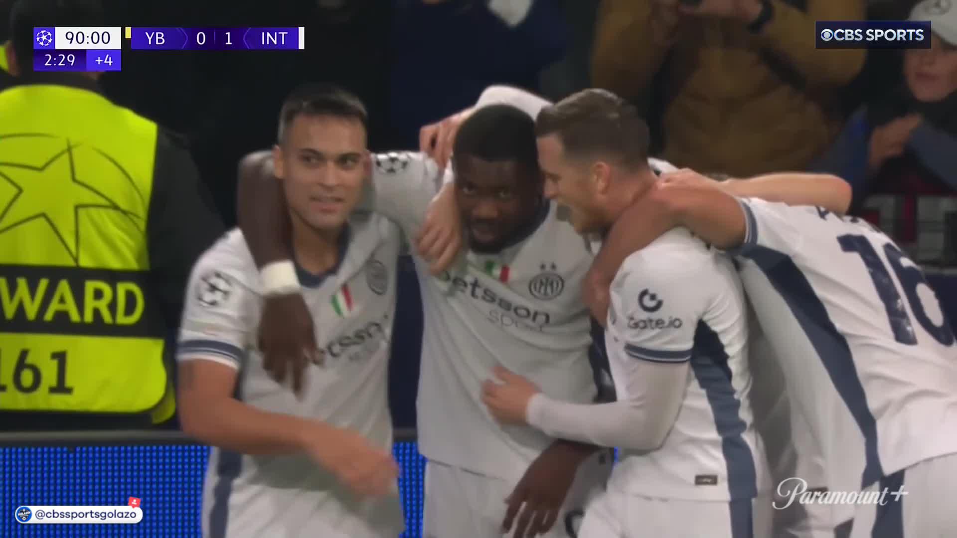 Inter win it at the death! Lautaro ➡️ Dimarco ➡️ Thuram for the late winner 💪