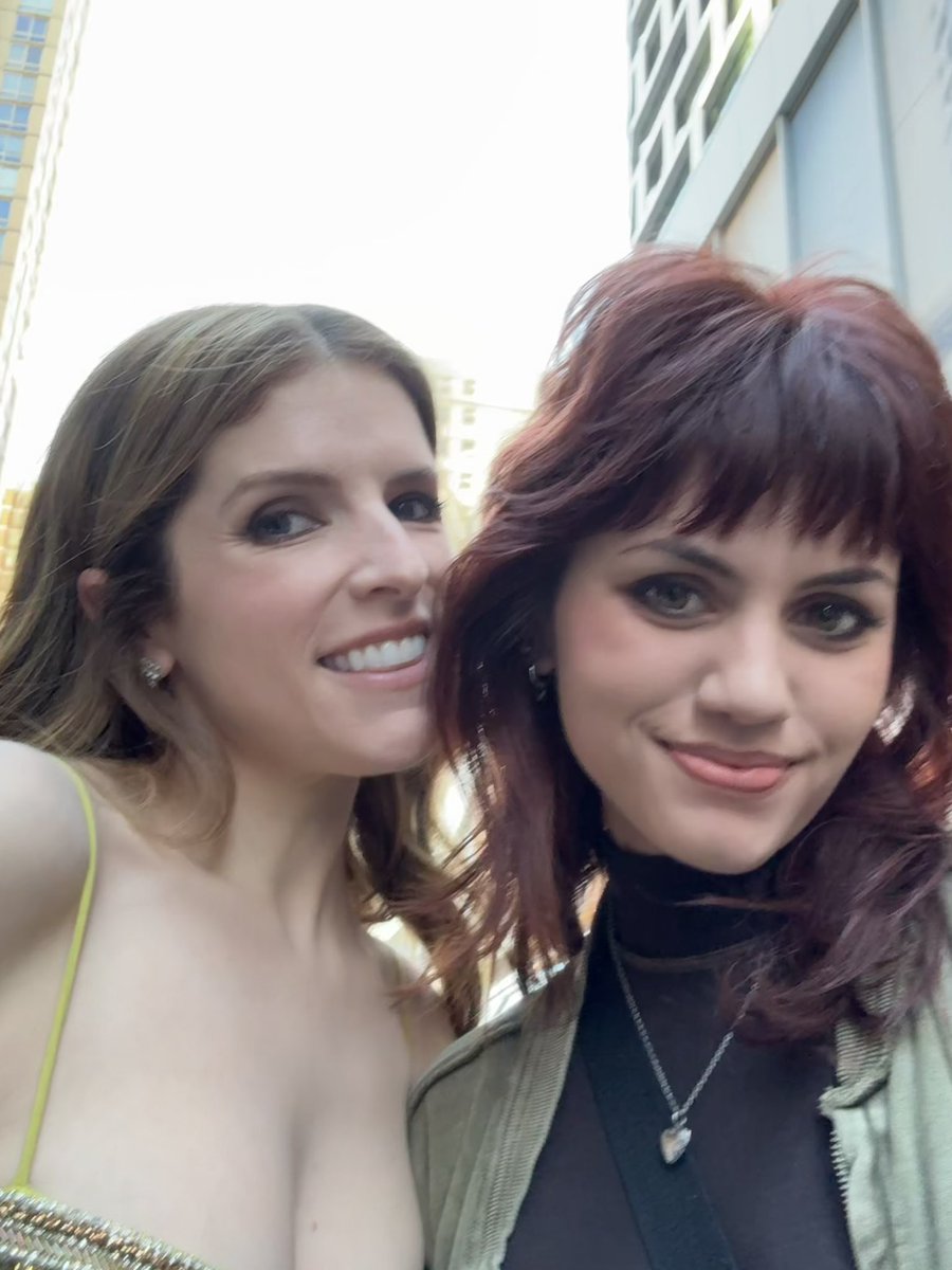 seeonuh 🍸 tweet media