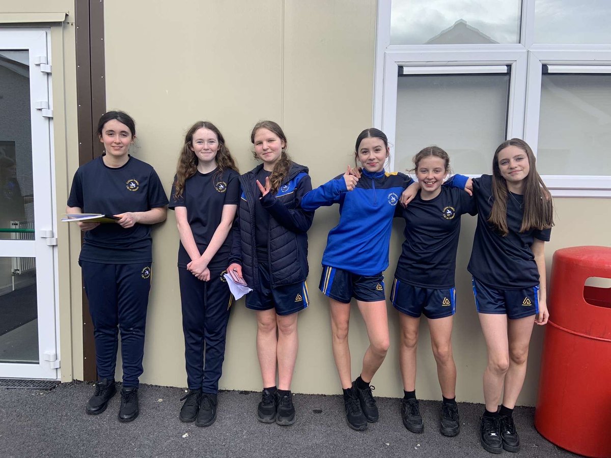 Coláiste Íosagáin tweet media