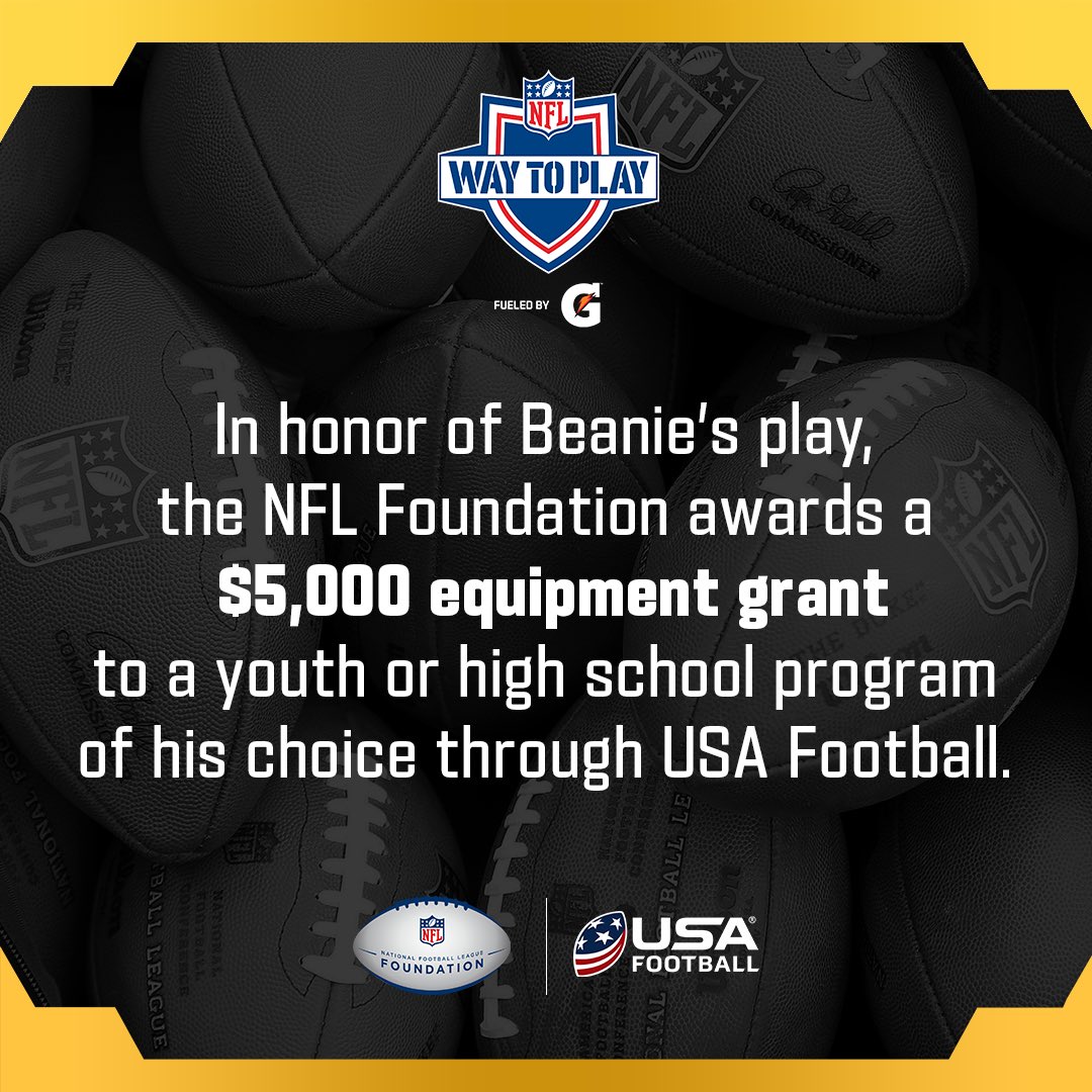 nflplayfootball's tweet photo. The Steelers defensive disguise created an opportunity for Beanie Bishop and he took advantage! His interception won this week’s #WayToPlay award 🔥  

Fueled by @Gatorade. https://t.co/HqwbQFdrBo