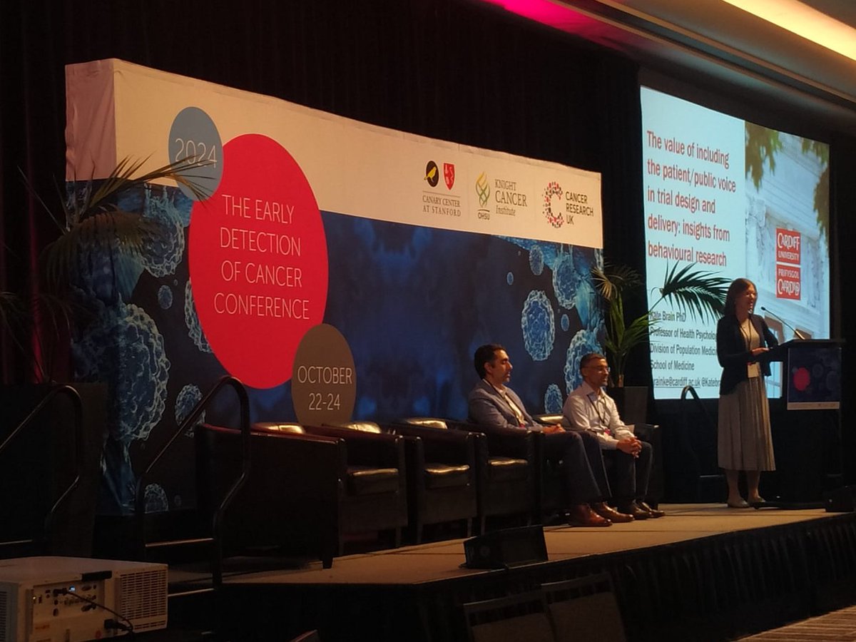 CRUKresearch's tweet image. Kate Brain shares insights from behavioural research about the value of including the patient &amp;amp; public voice in trial design and delivery, showing 3 examples of co-designed approaches:
👉cancer symptom help-seeking
👉lung screening &amp;amp; smoking cessation
👉prostate cancer risk…