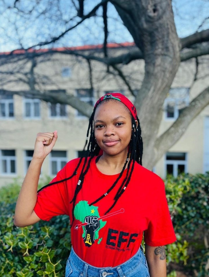 Young , black , female , 19 and President elect of the University of Cape Town SRC . ❤️💚🖤