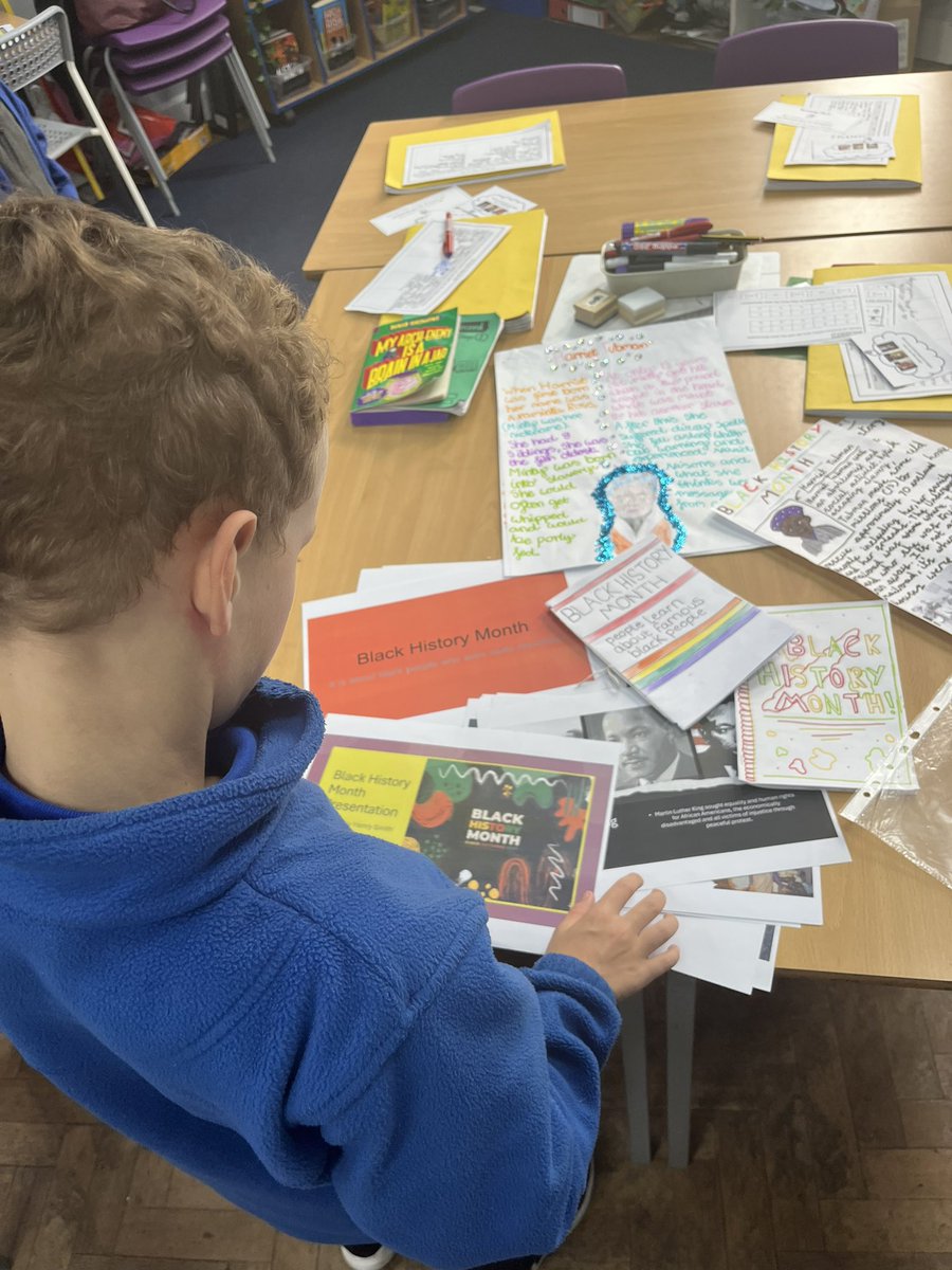 ElsecarSC's tweet photo. We had a meeting today to judge competition entries for our Black History Month competition. We loved looking at all the wonderful resources! 😃 #ElsecarSchoolCouncil https://t.co/SDCUgyyfBn