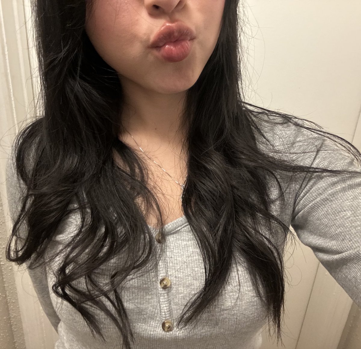 strawberryadi's tweet photo. got a haircut ૮ ˶ᵔ ᵕ ᵔ˶ ა https://t.co/3uIkJIno2j