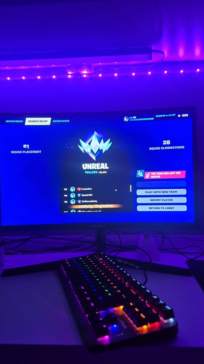 jxffaaa's tweet image. I should probably... get a life?