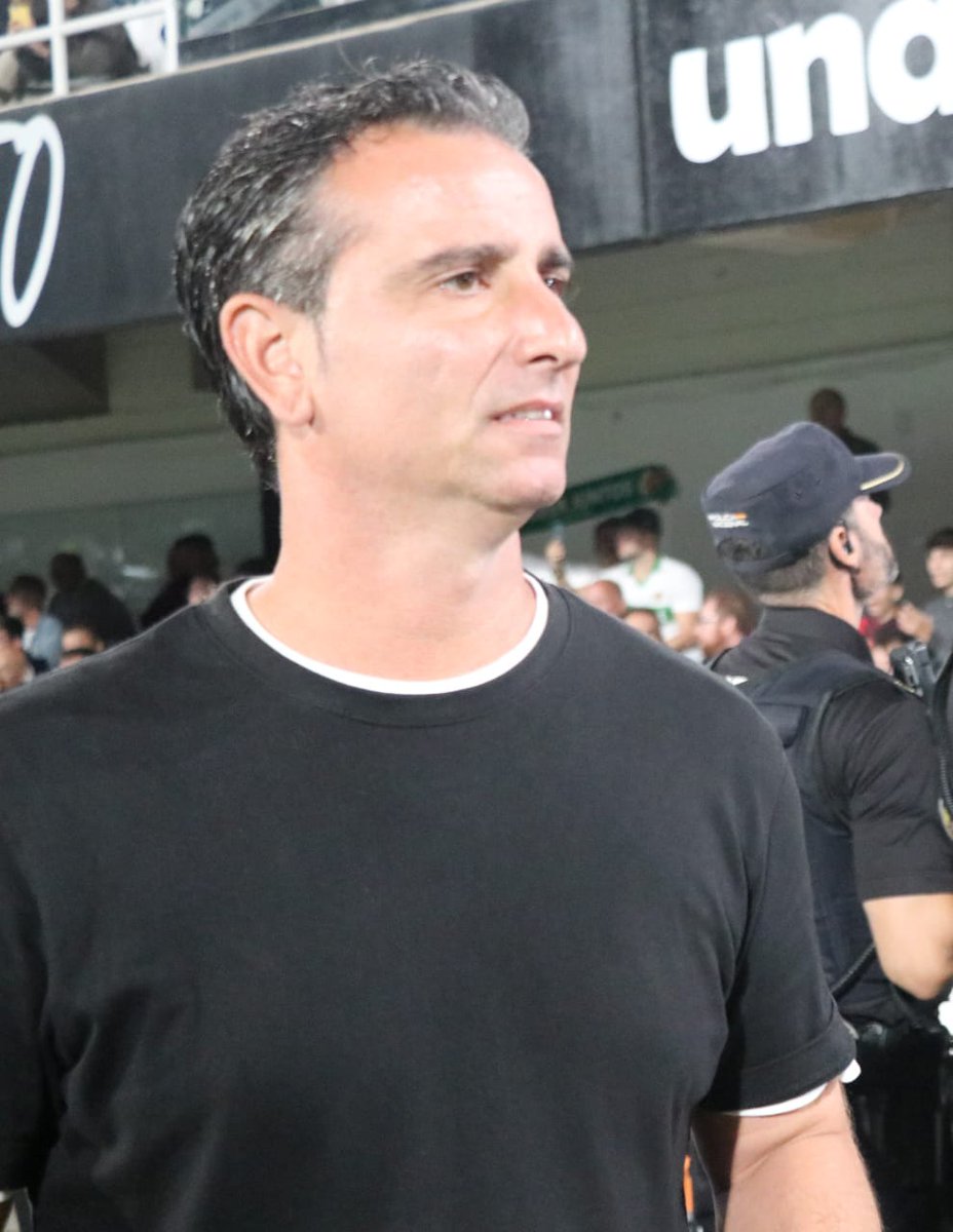 efesista.es tweet media