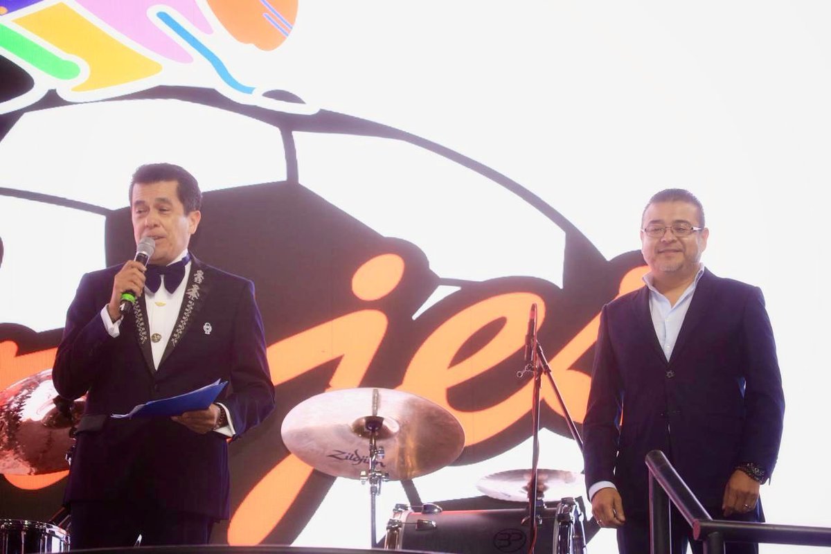 Lo Que Circula En Redes Sociales tweet media