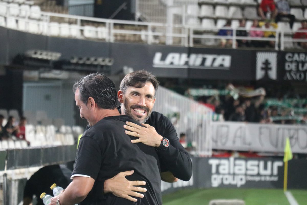 efesista.es tweet media