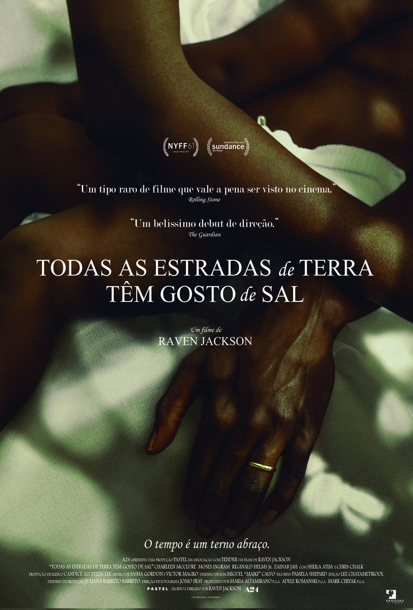 filmes_e_filmes's tweet photo. Aclamado no Festiva de Sundance de 2023, o filme tece um retrato poético e visual da vida de uma mulher negra no Mississippi ao longo de quatro décadas.❤️🎥

#todasasestradasdeterratemgostodesal #alldirtroadstasteofsalt #ravenjackson #a24 #sundance #pandorafilmes https://t.co/YiZI2RmWg3