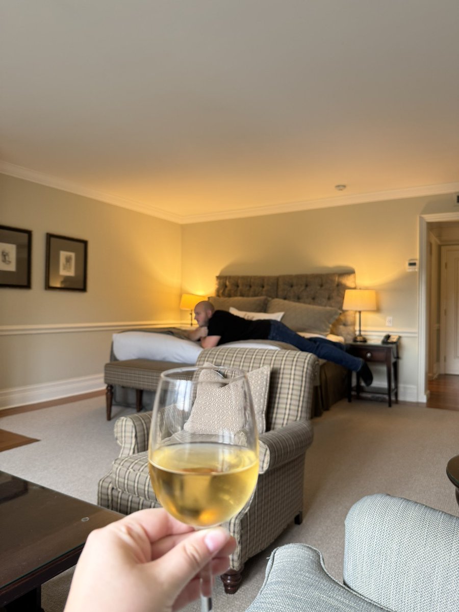 colleen elisabeth tweet media