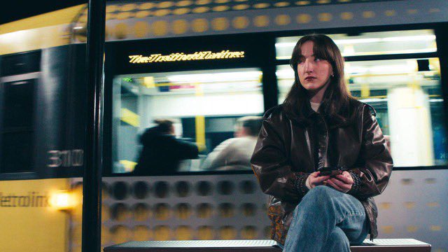 Rebecca Harrison tweet media