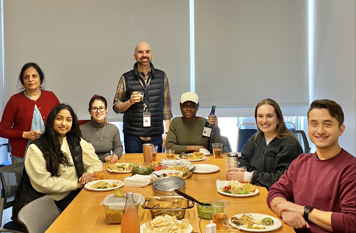 Cory Simpson, MD, PhD, FAAD (he/him) (@corysimpsonmd) on Twitter photo Exciting week <a href="/SimpsonLabUW/">Simpson Lab @UWMedicine</a> @DermatologyUW celebrating🍾our newest paper <a href="/JCI_insight/">JCI insight</a> (see separate🧵). which uncovered a mechanism that drives the pathology #Grover disease and was reversed using MEK inhibitors. Special thanks to Arti for making an amazing Indian lunch buffet! Exciting week <a href="/SimpsonLabUW/">Simpson Lab @UWMedicine</a> @DermatologyUW celebrating🍾our newest paper <a href="/JCI_insight/">JCI insight</a> (see separate🧵). which uncovered a mechanism that drives the pathology #Grover disease and was reversed using MEK inhibitors. Special thanks to Arti for making an amazing Indian lunch buffet!