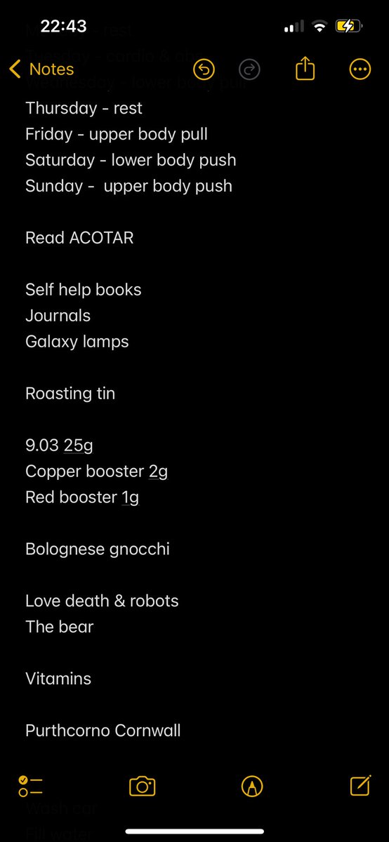 Livikinzz's tweet photo. y’all wanna talk about a girls notes app? https://t.co/aFpL8tkz74