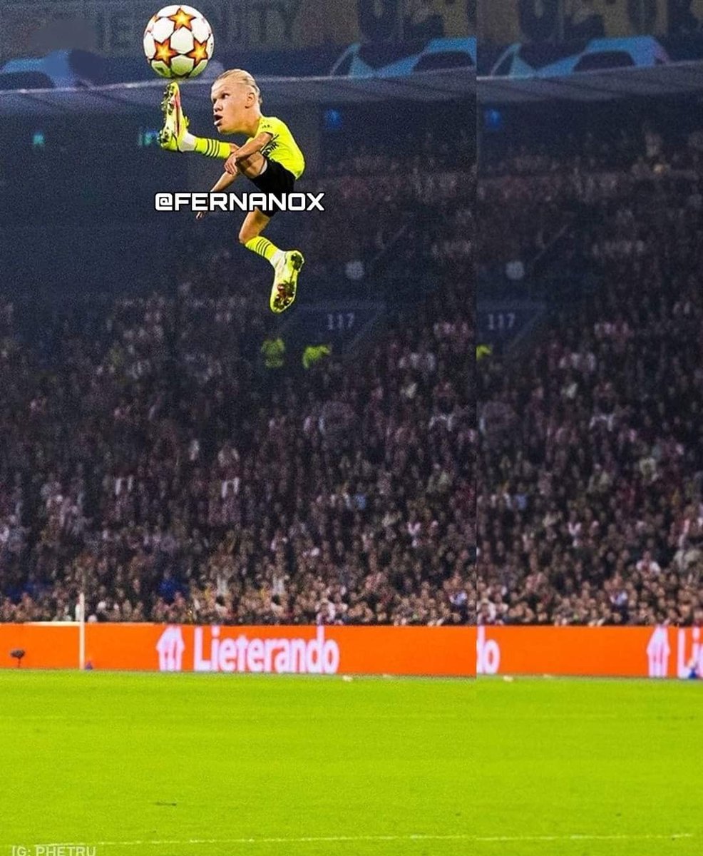 تمريرة خاطئة من لاعب السيتي و الكل ينتظر الكرة تخرج
هالاند: