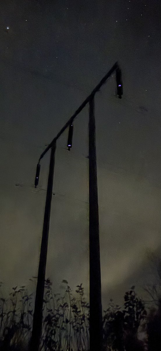 Corona Discharge.  #science #electricity #transmission  ⁦<a href="/SPEnergyNetwork/">SP Energy Networks</a>⁩