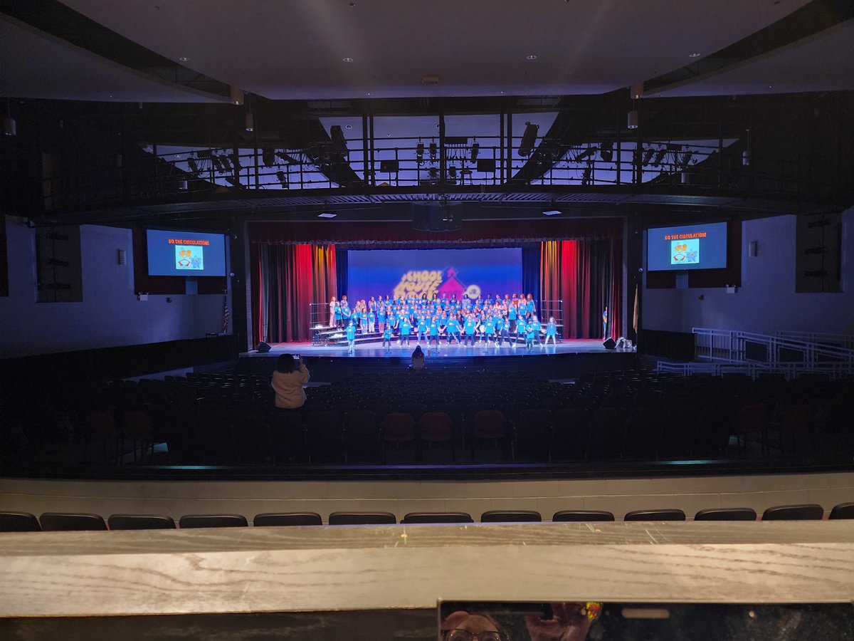 Mrs. Caitlin Gioe tweet media