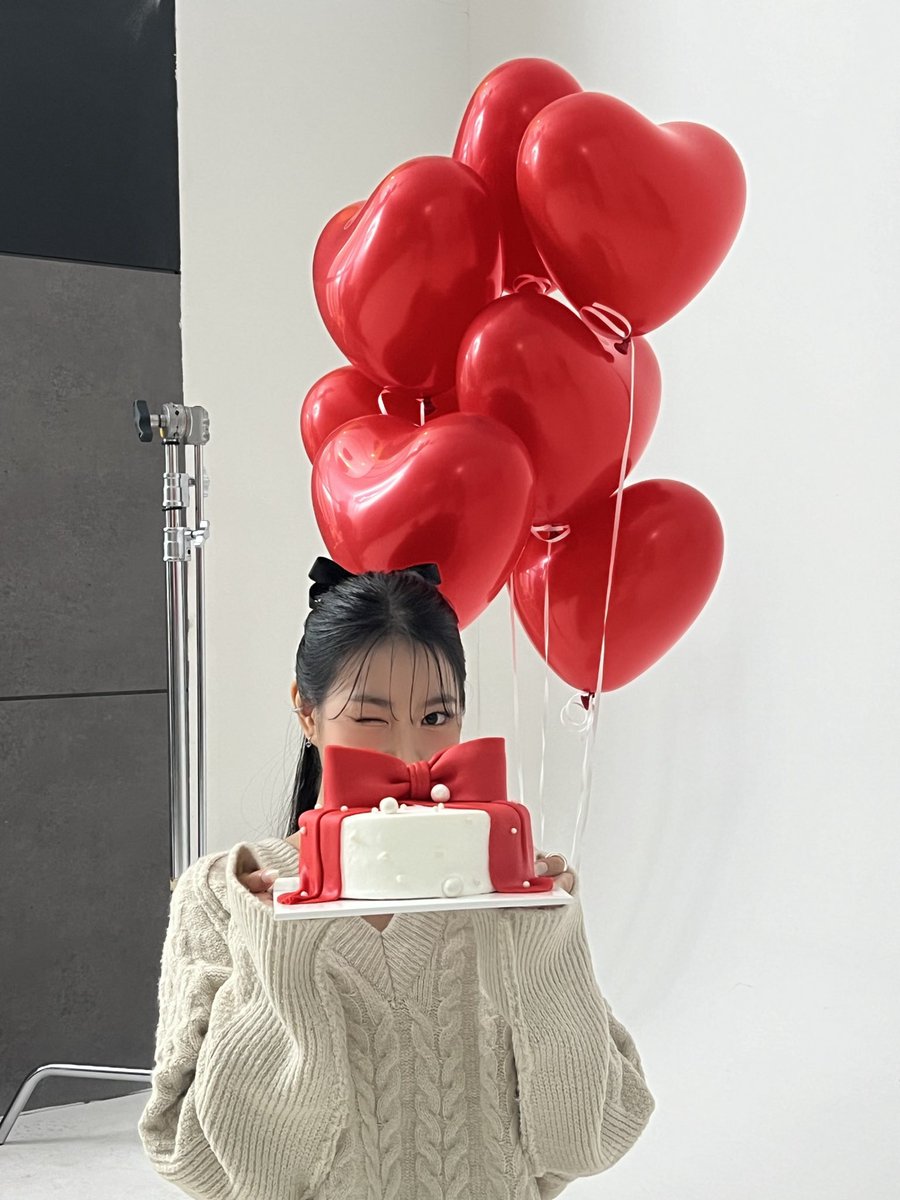 ablumefiles's tweet photo. [241024]  #aran twitter update

#아란 #ablume #어블룸 https://t.co/oL6hZ7Q6Jv