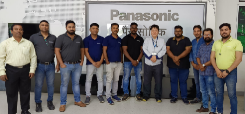 Panasonic_Weld's tweet photo. A skilled Japanese robot engineer had visited India for the service training. We are trying to improve our service system continuously to contribute our customer’s stable production.
https://t.co/ktMP330BKG https://t.co/voA8Pdv3mv