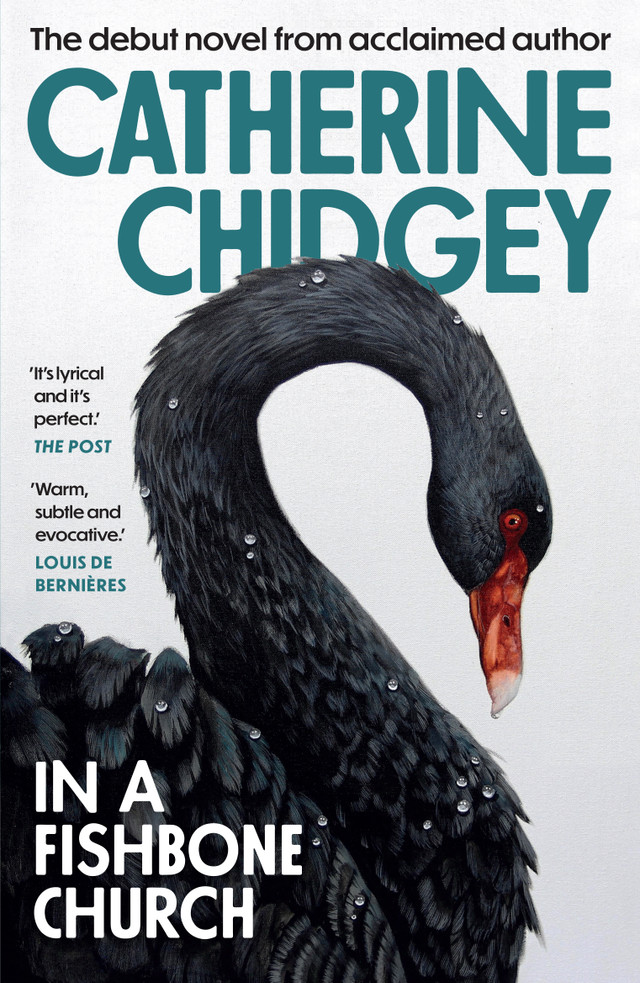 New edition of In a Fishbone Church from <a href="/thwupbooks/">Te Herenga Waka University Press</a> and <a href="/CathChidgey/">Catherine Chidgey</a> — who wore it better?