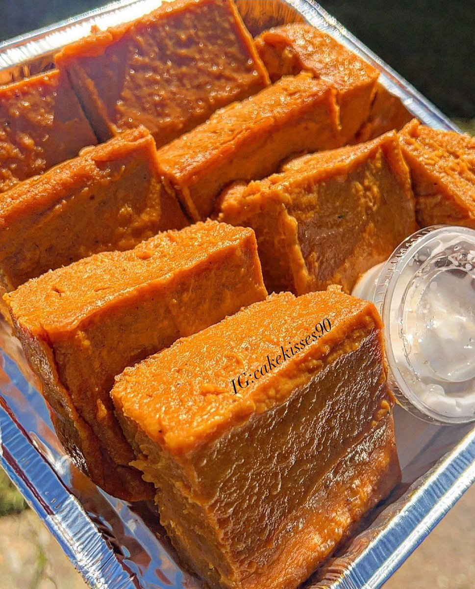 SoleNDVL_'s tweet photo. Sweet Potatoe Brownies…..

Lock me in a room. https://t.co/O0n7O8vDn7