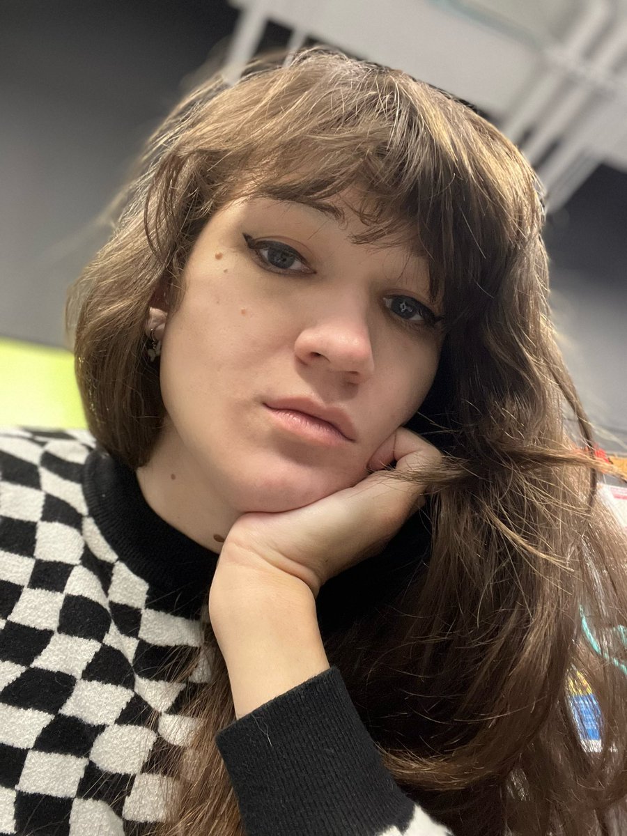 natalie 🖤🐺 tweet media