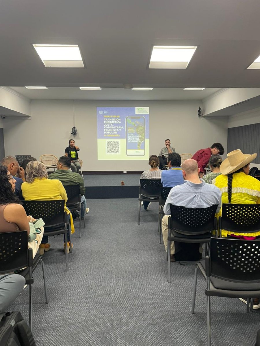 ¡Estamos en la #COP16Colombia 🇨🇴! Desde este espacio compartimos experiencias y reflexiones por una transición energética justa que ponga en el centro a las personas y los ecosistemas. Latinoamérica no puede ser usada como zona de sacrificio ni de desplazamientos.