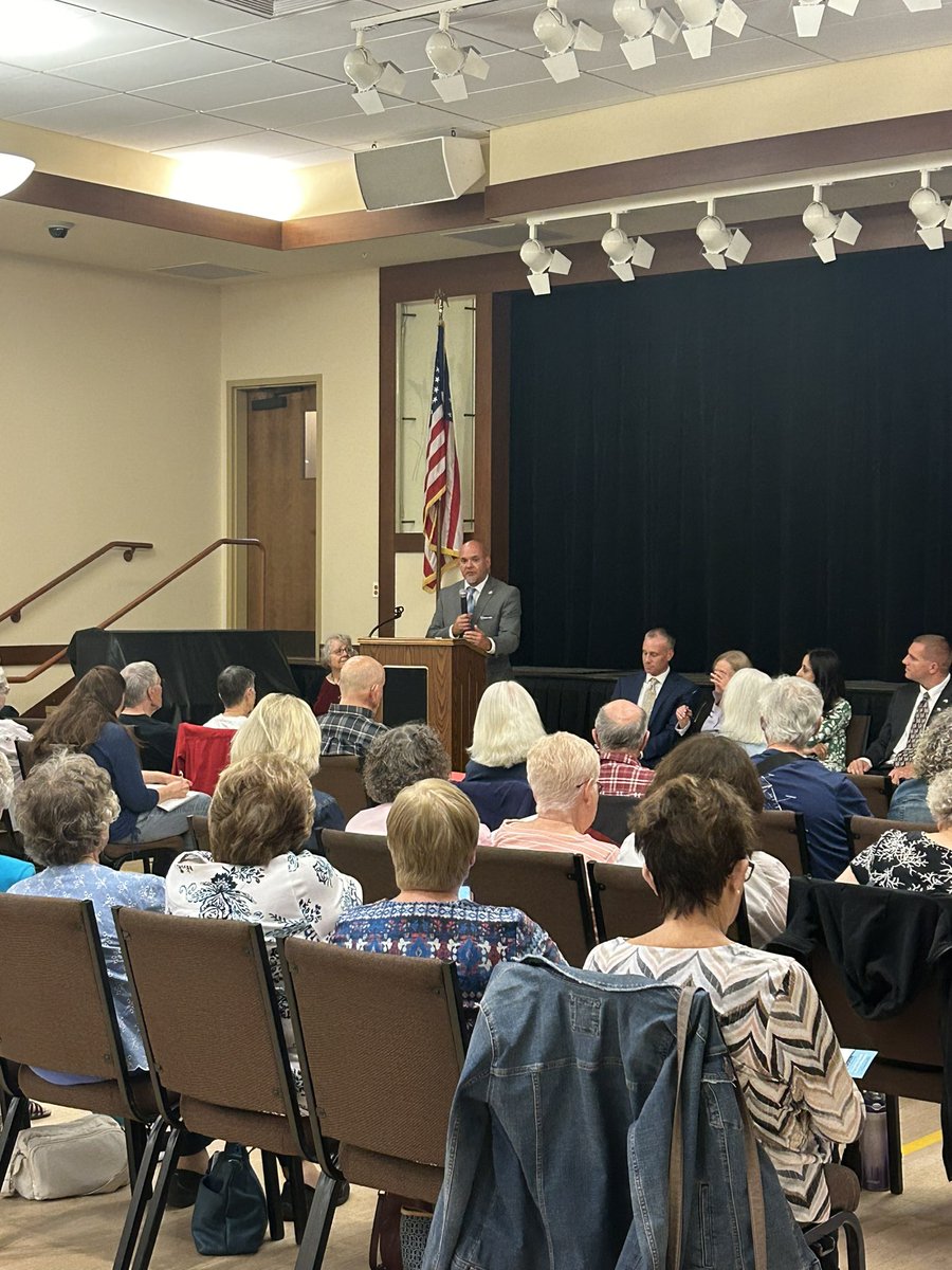 maddisonmeeks12's tweet photo. Last time Heather Garden Dems invited @JasonCrowCO, he declined, but @JohnE_Fabb showed up! I doubt Crow would ever come and talk to a GOP group and he is too scared to show up to an event his opponent is at.
Is Crow really who you want representing you? #saynotocrow https://t.co/rGRLJMwTpE