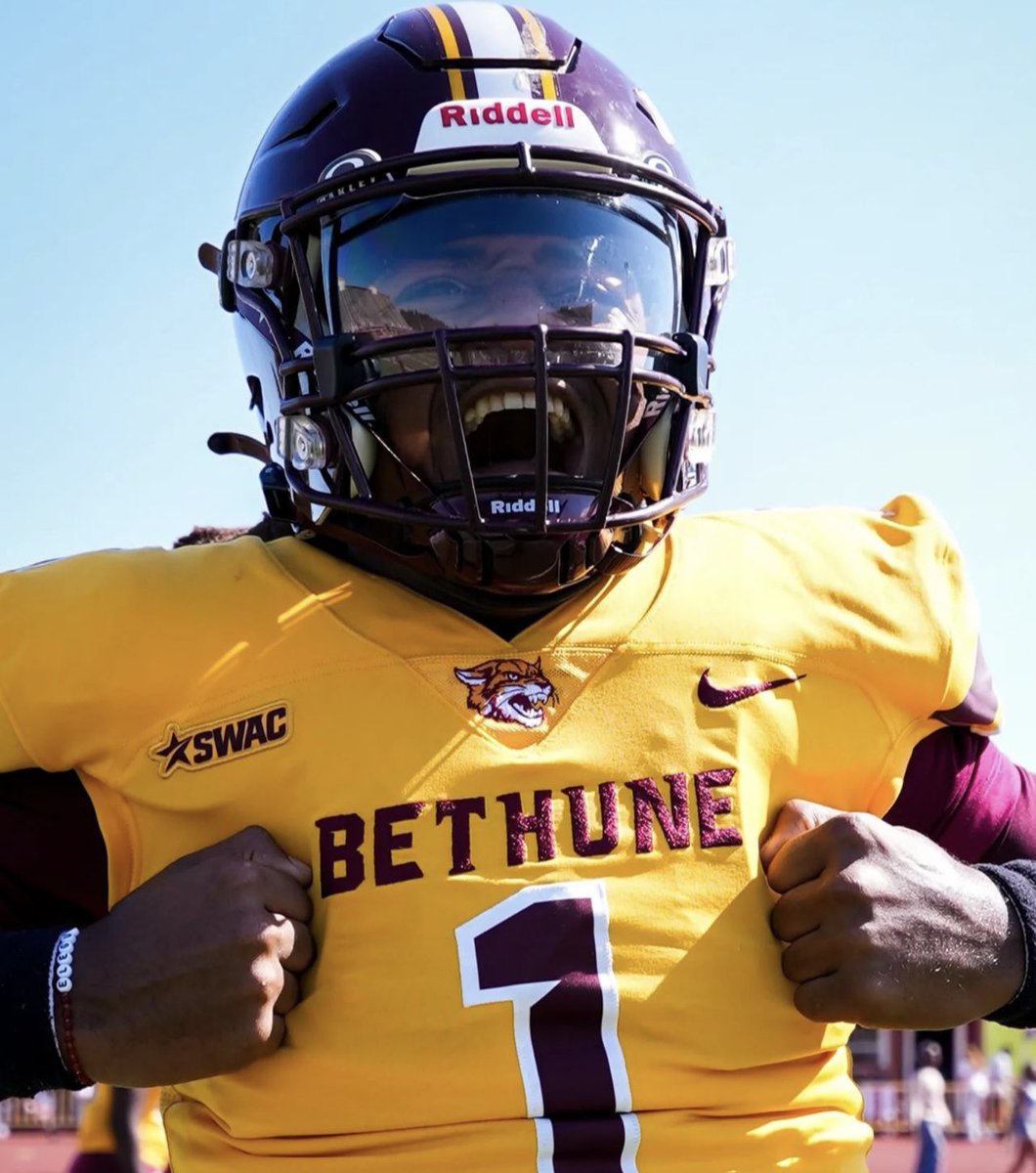 Jayvin Bennett (@jayvin_bennett) on Twitter photo Blessed to receive an offer from Bethune Cookman University!!!
<a href="/coach_pimp/">Donte' Pimpleton</a> <a href="/BufordGAPrspcts/">Buford Prospects</a> <a href="/Coach_Davis22/">Coach Davis</a> <a href="/CoachDash/">Andrew Dasher</a> <a href="/buford_football/">Buford Football</a> <a href="/NEGARecruits/">Northeast Georgia Recruits</a> <a href="/JeremyO_Johnson/">Jeremy Johnson</a> <a href="/BCpipeline/">Blue Chip Pipeline</a> <a href="/MohrRecruiting/">Brian Mohr</a> Blessed to receive an offer from Bethune Cookman University!!!
<a href="/coach_pimp/">Donte' Pimpleton</a> <a href="/BufordGAPrspcts/">Buford Prospects</a> <a href="/Coach_Davis22/">Coach Davis</a> <a href="/CoachDash/">Andrew Dasher</a> <a href="/buford_football/">Buford Football</a> <a href="/NEGARecruits/">Northeast Georgia Recruits</a> <a href="/JeremyO_Johnson/">Jeremy Johnson</a> <a href="/BCpipeline/">Blue Chip Pipeline</a> <a href="/MohrRecruiting/">Brian Mohr</a>