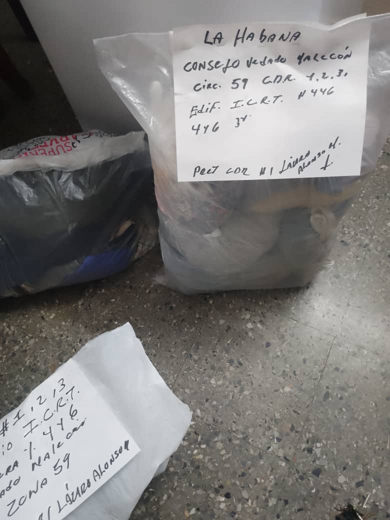 Los <a href="/cdr_cuba/">CDR de Cuba</a> ya están recogiendo las primeras donaciones para Guantánamo. 💪🏻
#FuerzaGuantánamo
#UnidosXCuba