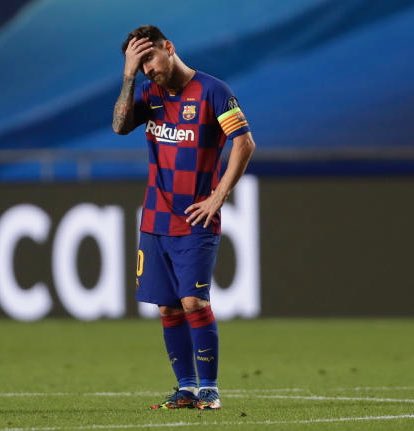 Alejohernndz's tweet photo. Esta sacada de espina también es por él. Que cargó solo con el equipo por años. 

#BarçaBayern https://t.co/aNQDDnONdO