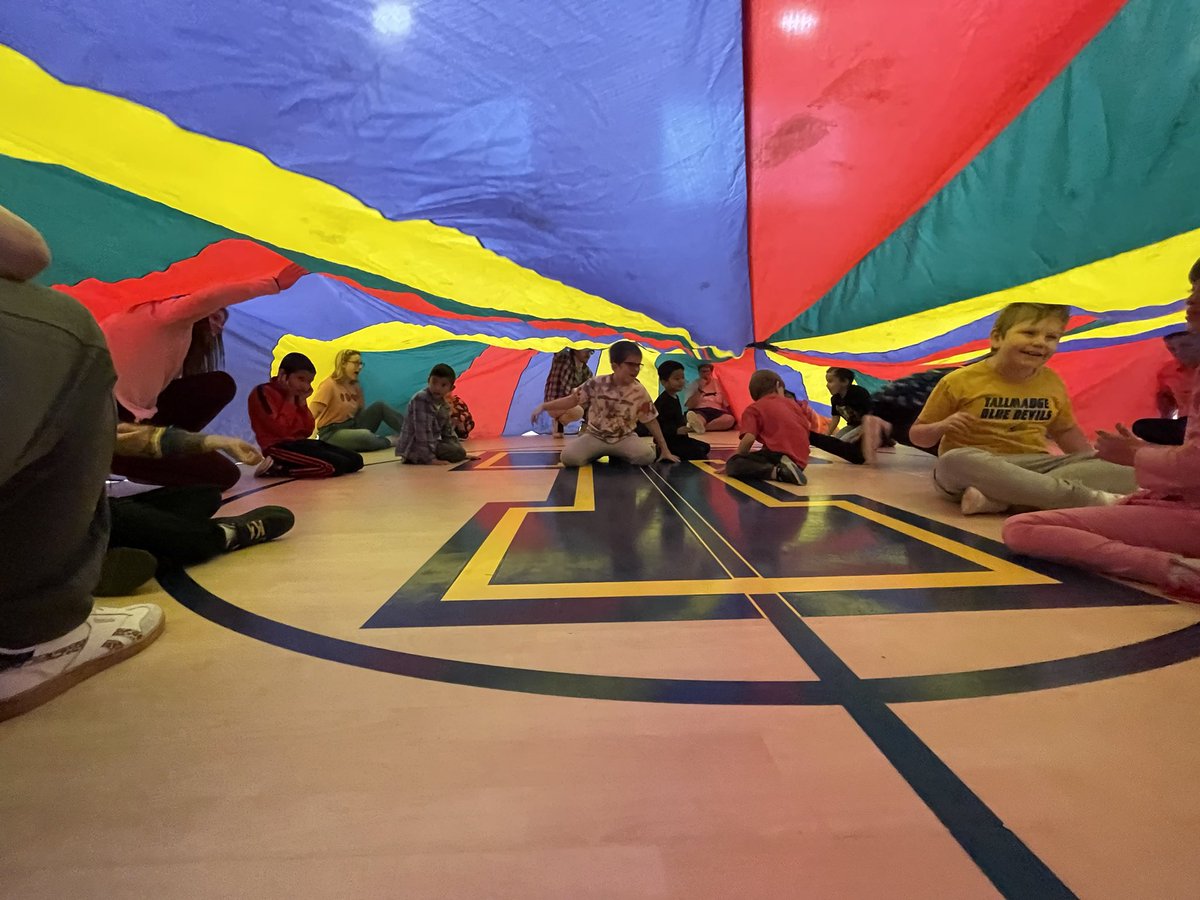 Mr. Booth (@misterboothtes) on Twitter photo It’s hard to beat fun activities with the parachute in PE class! <a href="/TESPhysEd/">Brooke Gustavel and Ami Crawford</a> It’s hard to beat fun activities with the parachute in PE class! <a href="/TESPhysEd/">Brooke Gustavel and Ami Crawford</a>