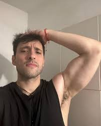 TioShurOficial's tweet photo. ¿Que cojones esta pasando con los canales de salseo?

PD: me falta tommy pero no me salen fotos de el en Google. https://t.co/GFfL45M27Z