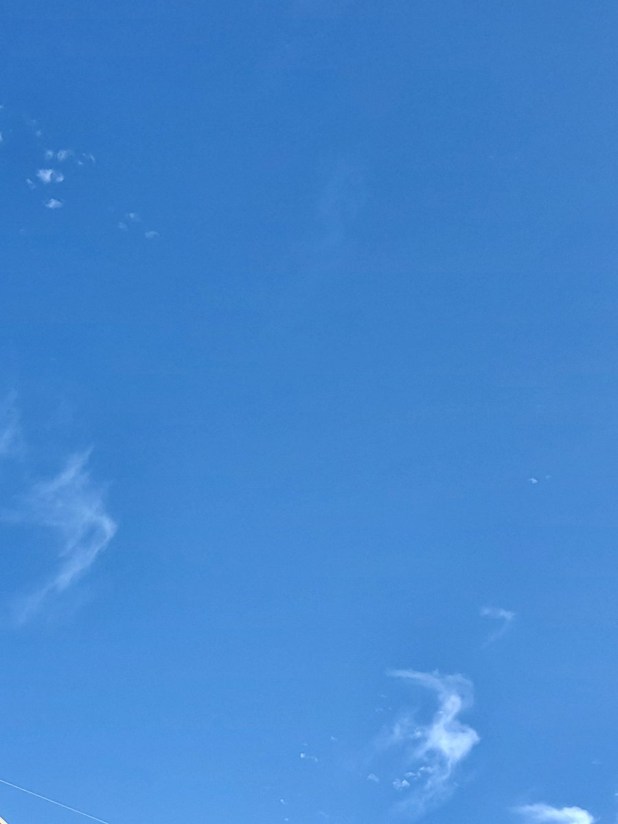 EngawaJapan's tweet photo. おはようございます
これぞ秋晴れ☀
#イマソラ https://t.co/XSJGtRTcAM