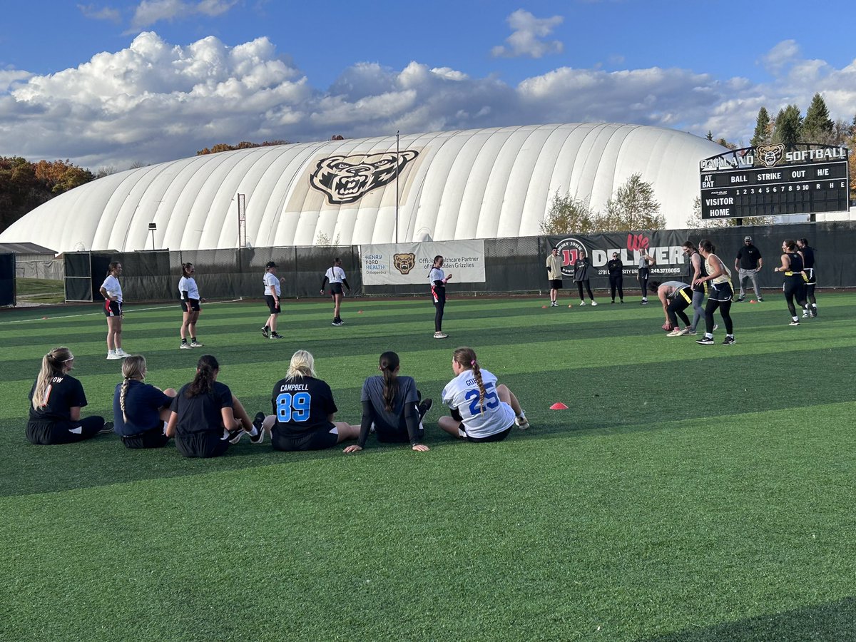 Oakland Softball tweet media