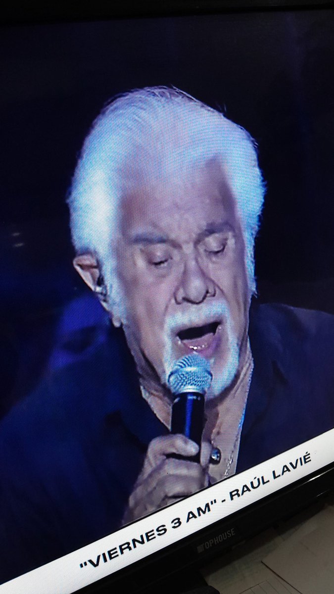 anisegov's tweet photo. Raul Lavié cantando Charly...

Sólo en el Universo paralelo de @olgaenvivo  🙌🏼❤️

Gracias Gracias Gracias.
#CHARLYDAY https://t.co/MAJ35jpdR7
