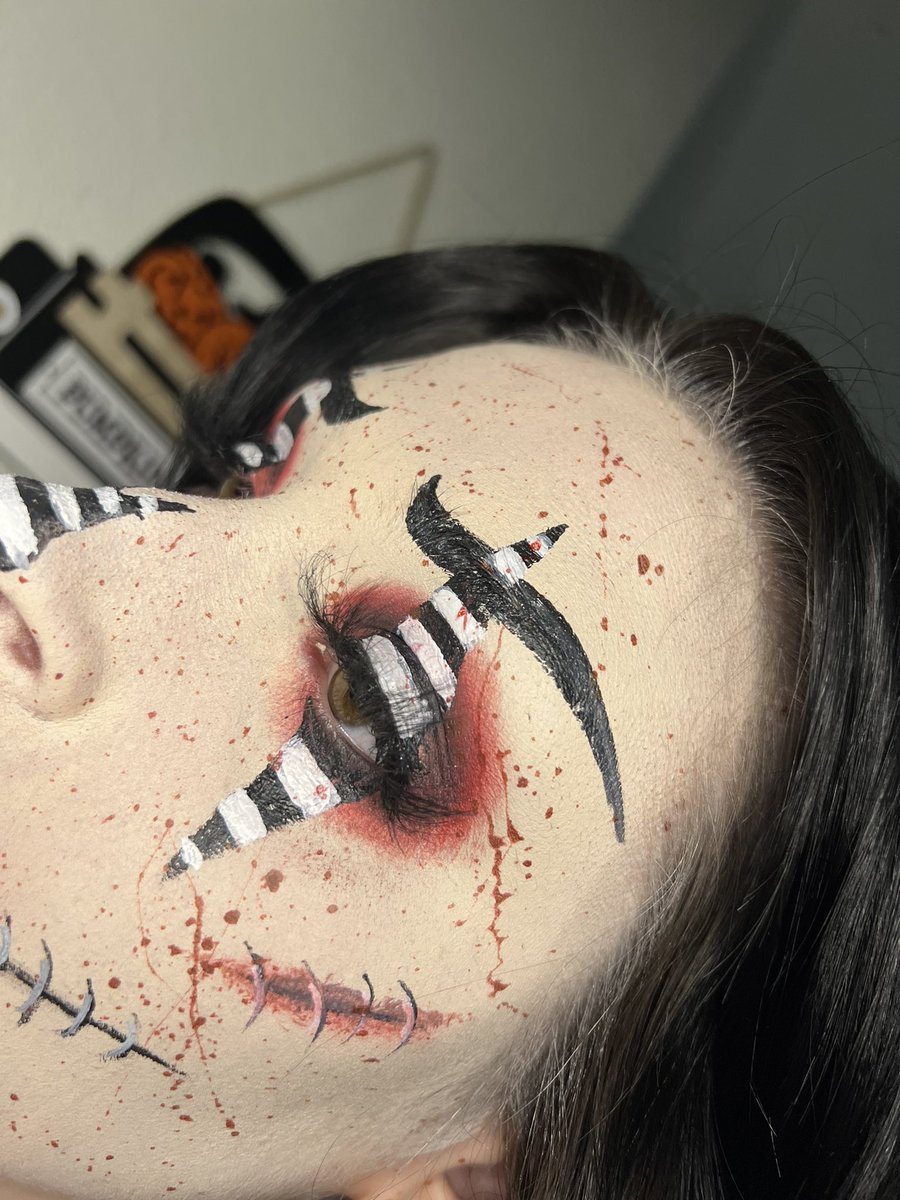 c2cosmeticsxo's tweet photo. and i never posted this look on here https://t.co/CFhvJeg2zw