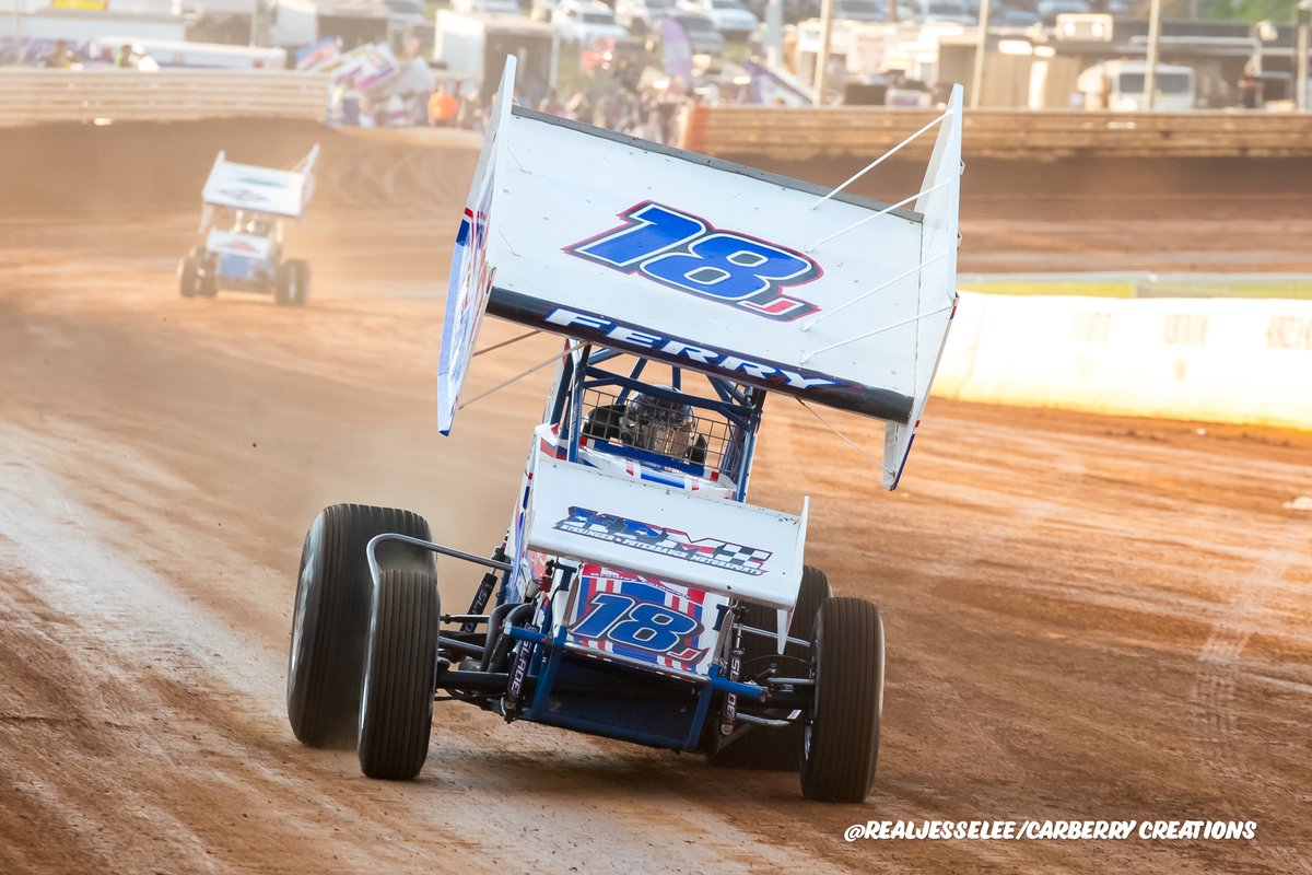 JT Ferry in URC action on the Port Royal frontstretch