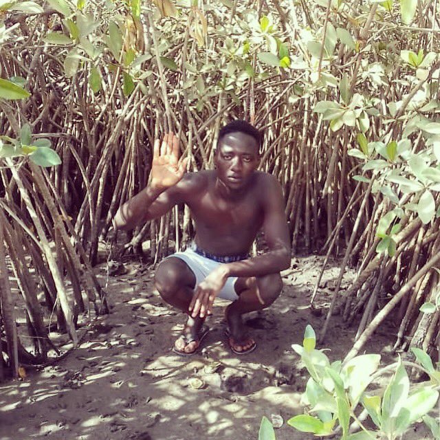 I am from Gambia 🇬🇲 West Africa 
Please, you need your help to buy food to eat 😭🙏