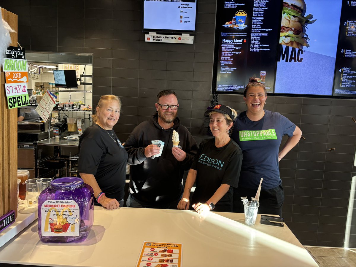 Erin Lyons-Barton tweet media