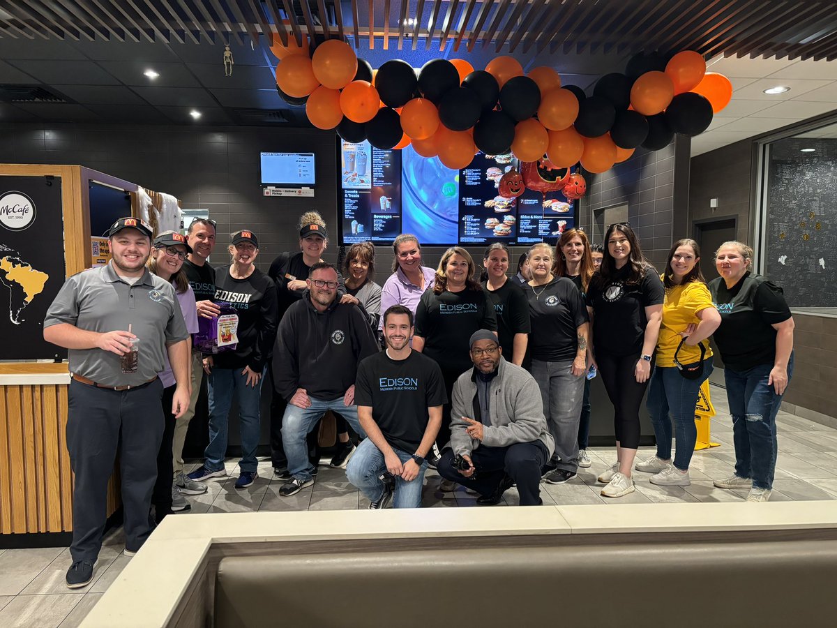 Erin Lyons-Barton tweet media