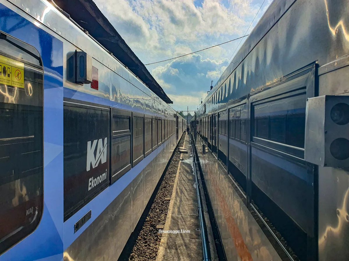 Kereta Api Indonesia tweet media