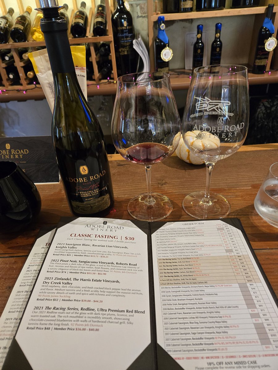 Steph :) (@i_stephie) on Twitter photo Because I had too much time on my hands and I didn't know what to do with myself, 😆 I stopped at <a href="/AdobeRoadWines/">Adobe Road Winery</a> for a quick wine tasting! 😊 #wine #winetasting Because I had too much time on my hands and I didn't know what to do with myself, 😆 I stopped at <a href="/AdobeRoadWines/">Adobe Road Winery</a> for a quick wine tasting! 😊 #wine #winetasting