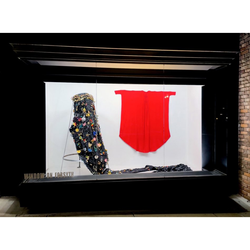 bdavidgallery's tweet photo. Artist Mee Jey current exhibition “Cape of Continuity” on view in the Window On Forsyth. On view 24/7 🔗 in bio
-
#MeeJey #fabric #artinstallation #windowonforsyth #publicart #BrunoDavidGallery #artexhibition #artadvisor #GoSeeArt #STLart #art #ContemporaryArt #downtownclaytonmo https://t.co/DpSkc6uNvM