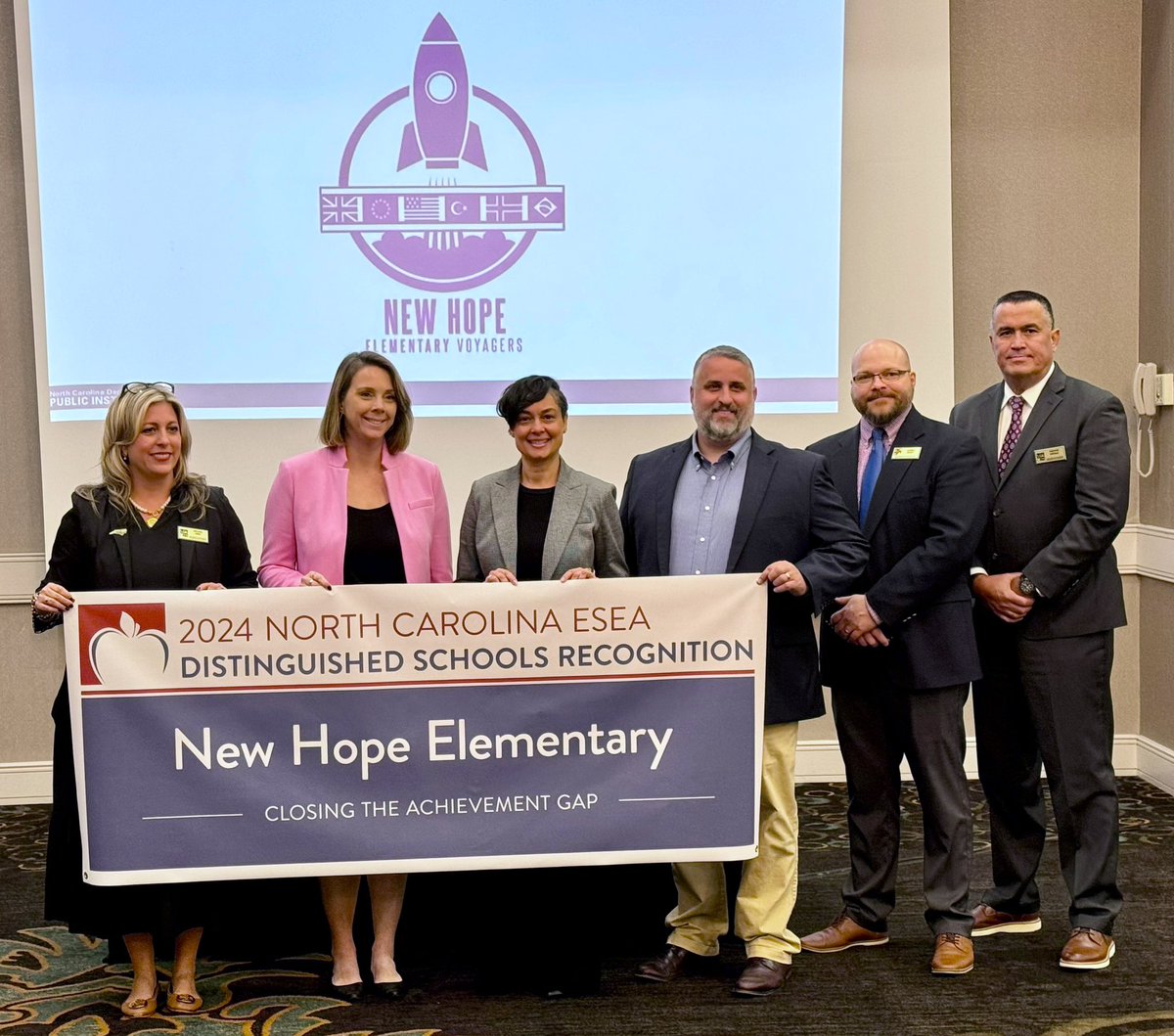 mere_mere_mere's tweet photo. BIG NEWS!!! 🎉🪩🪅🥳

New Hope Elementary was recognized today as one of the Top 10 Title I schools in the state of NC nominated for the National ESEA Distinguished Schools Award in Category 2 – Schools That Have Closed The Achievement Gap Between Student Groups!

@NHVoyagers https://t.co/brb164KuLY