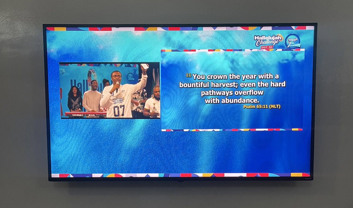 #HallelujahChallenge 🙌🏾 Lord crown my year with bountiful harvest 🌾 #Ilovehallelujahchallenge