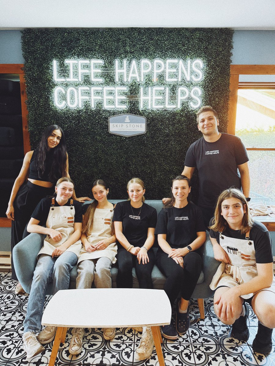 SkipStoneCoffee's tweet photo. So proud of our team! 💪☕️💫 It’s been a busy few weeks here at the coffee shop, and we couldn’t be more grateful for the hard work and dedication everyone has put in. Thank you for making it all happen! https://t.co/GrhCEVZ4m4