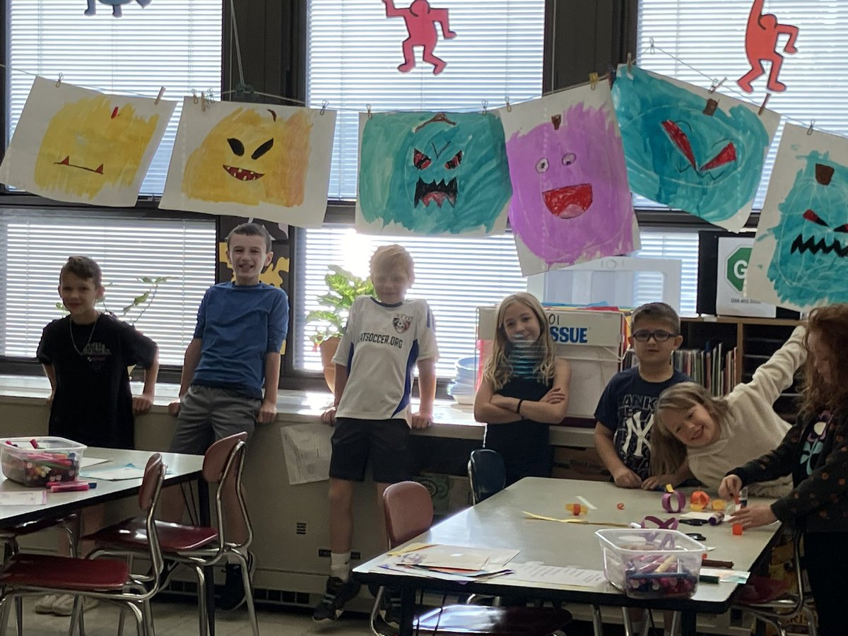 Lindsay Shirvanian tweet media