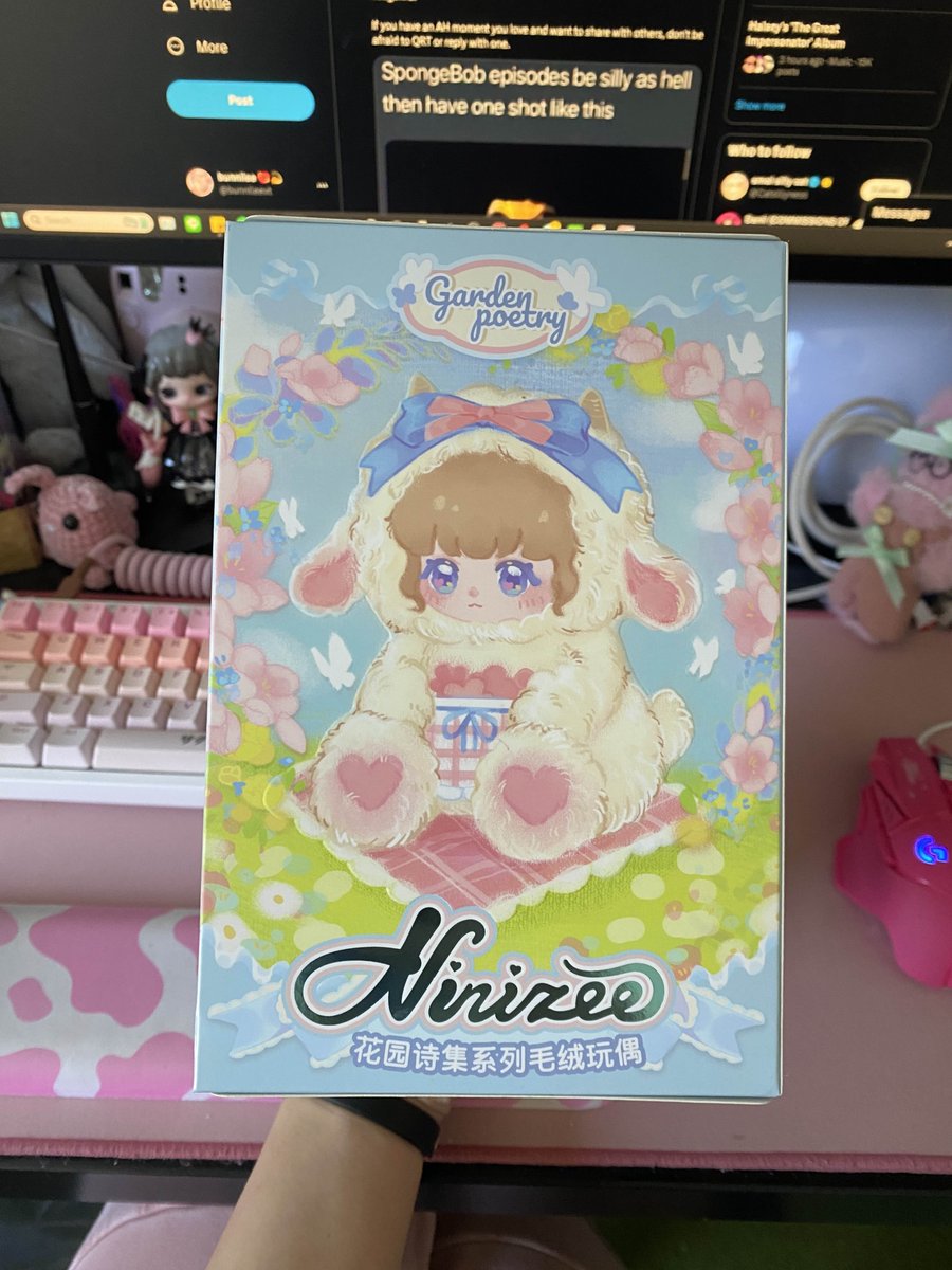 bunnileevt's tweet image. IF I MANAGE TO SUBMIT MY ASSIGNMENT BEFORE STREAM TONIGHT IM GONNA OPEN THIS BLIND BOX ON STREAM!!! AS A REWARD!!!! :&amp;gt;