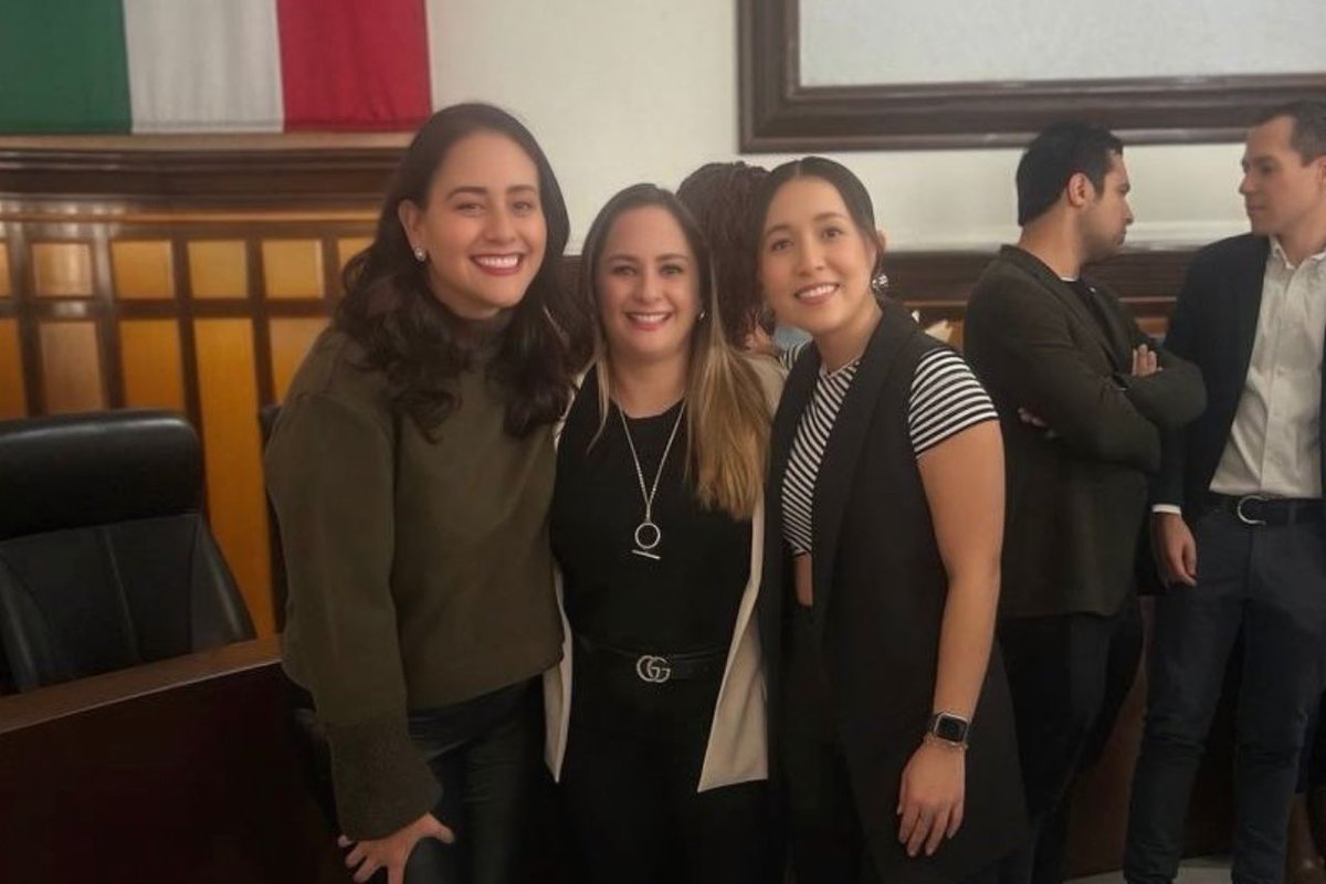 Estoy muy feliz de darle la bienvenida a dos mujeres que admiro: <a href="/KarlaLeonardoT/">Karla Leonardo</a> y <a href="/mariana_fdzr/">Mariana Fernández</a>.
Estoy segura de que aportarán a los trabajos de la comisión para obtener grandes resultados. 💖🙌

#HaciendaPública #PatrimonioMunicipal #LaCiudadQueTeCuida